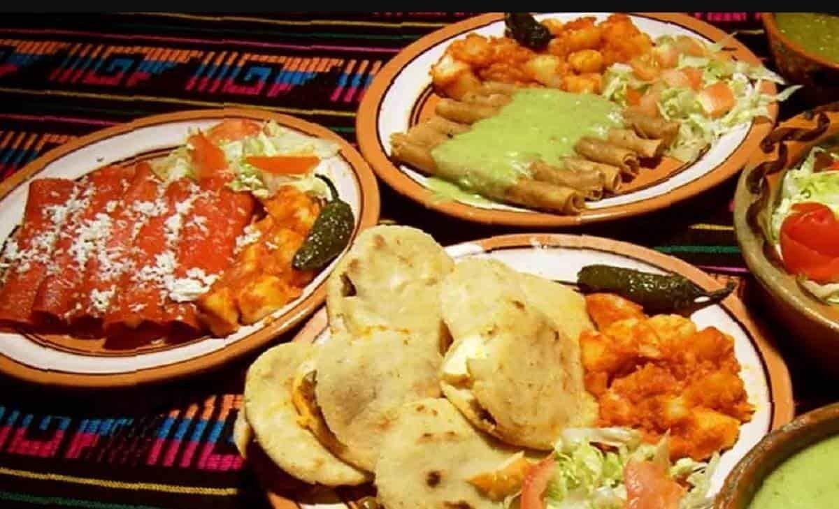 Dejarán sin cenar a invitados al Grito en Palacio Nacional