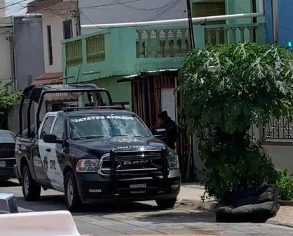 Moviliza reporte de olores fétidos en casa de Apodaca