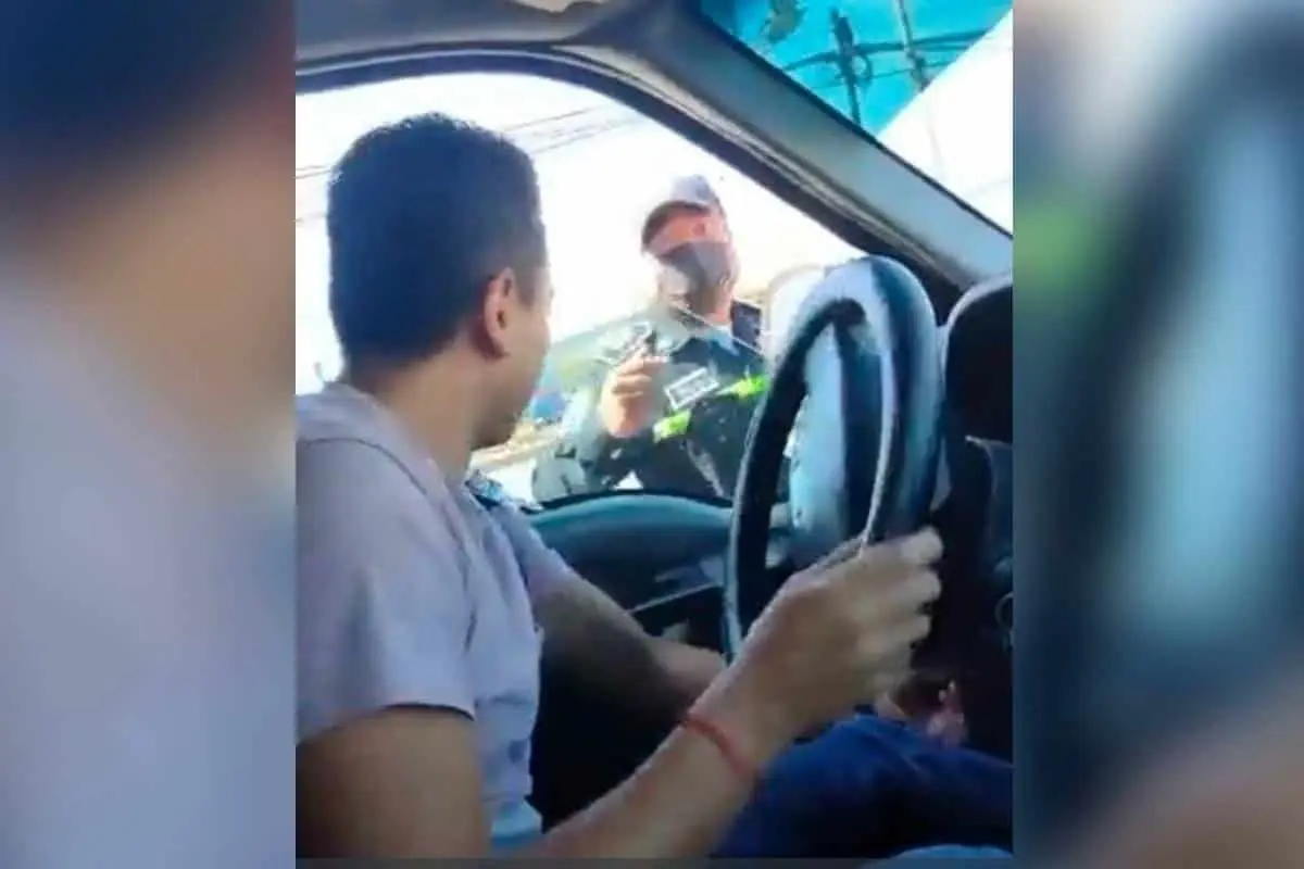 Te voy a mandar a matar. Voy a mandar a que te levanten.- Amenaza policía
