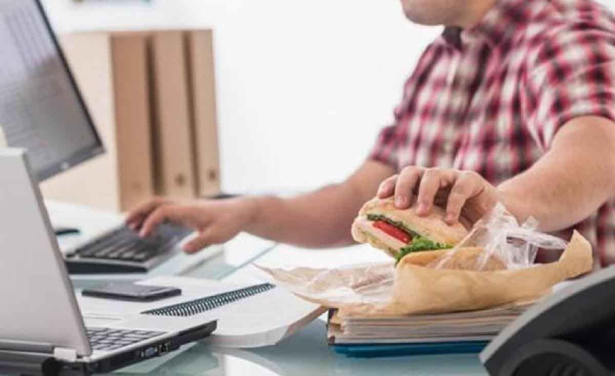 ¿Cuánto gastan los Godínez regios en su desayuno?