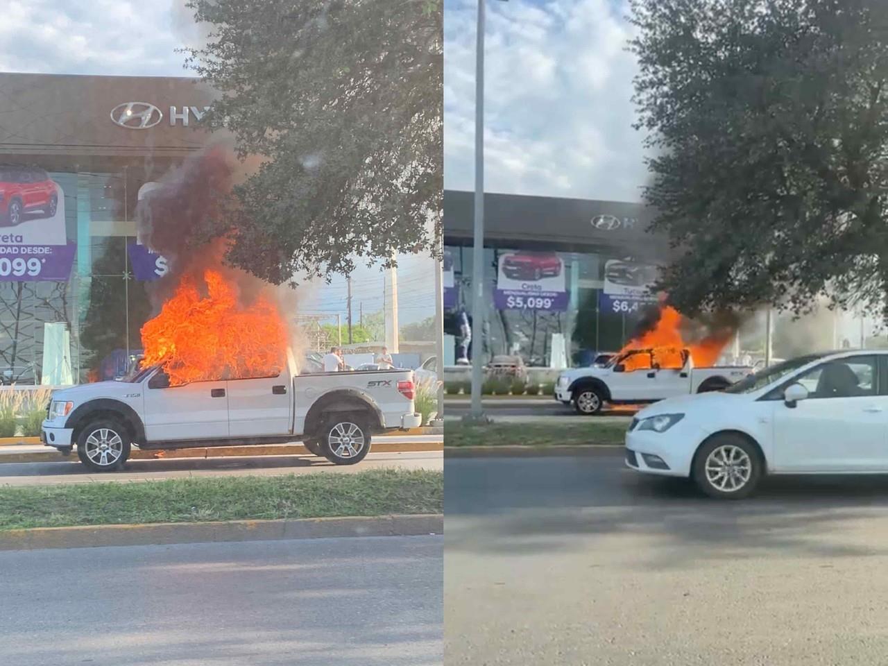 Incendio consume camioneta en San Nicolás
