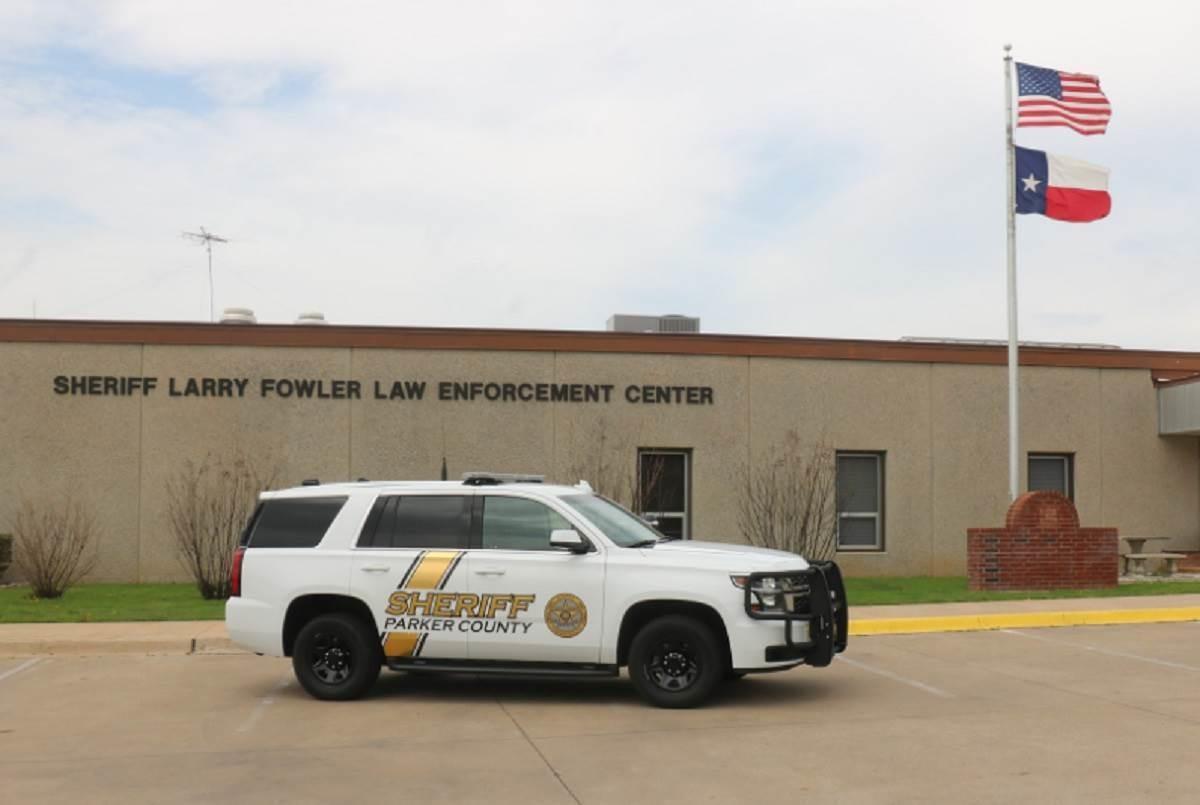 Pacto de muerte: Niña balea a su padre y se dispara en la cabeza en Texas