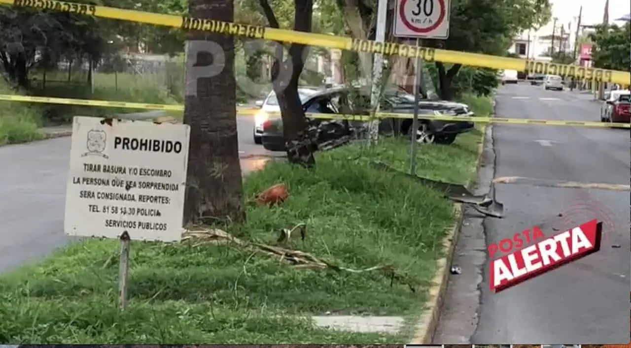 Muere hombre en estrellamiento en colonia La Estancia