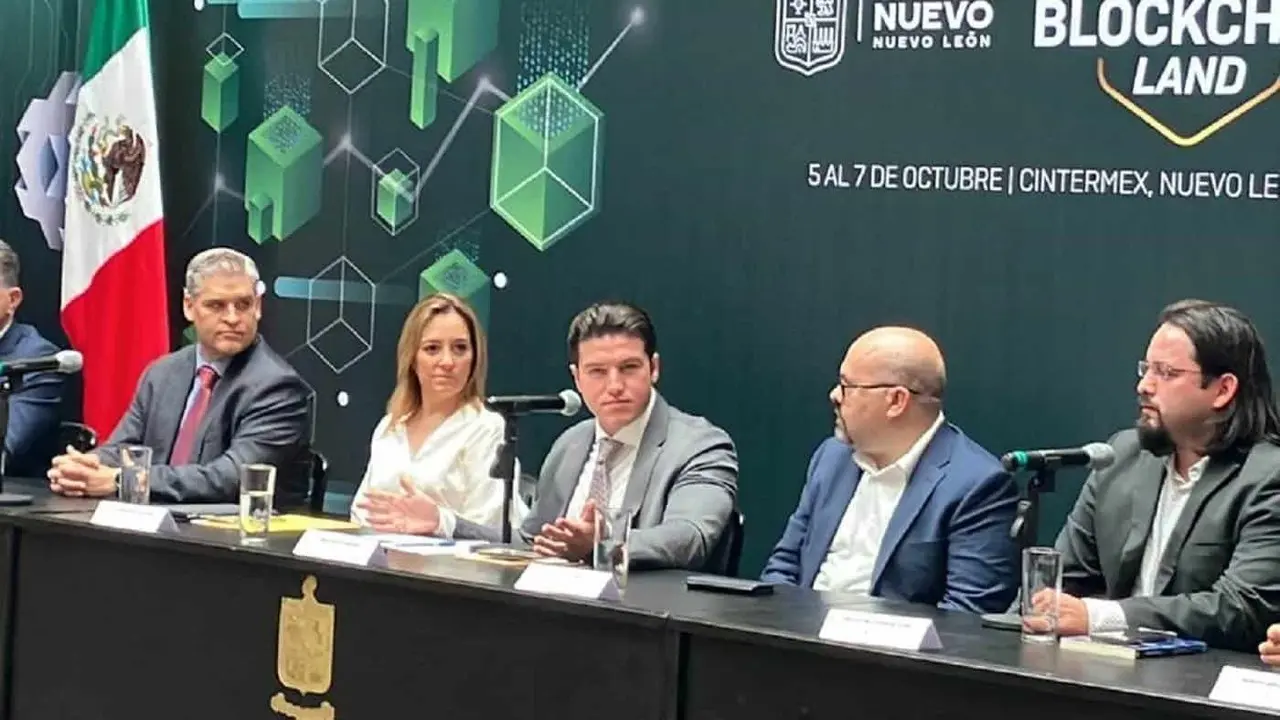 Destaca Samuel el derecho a las tecnologías en la nueva Constitución