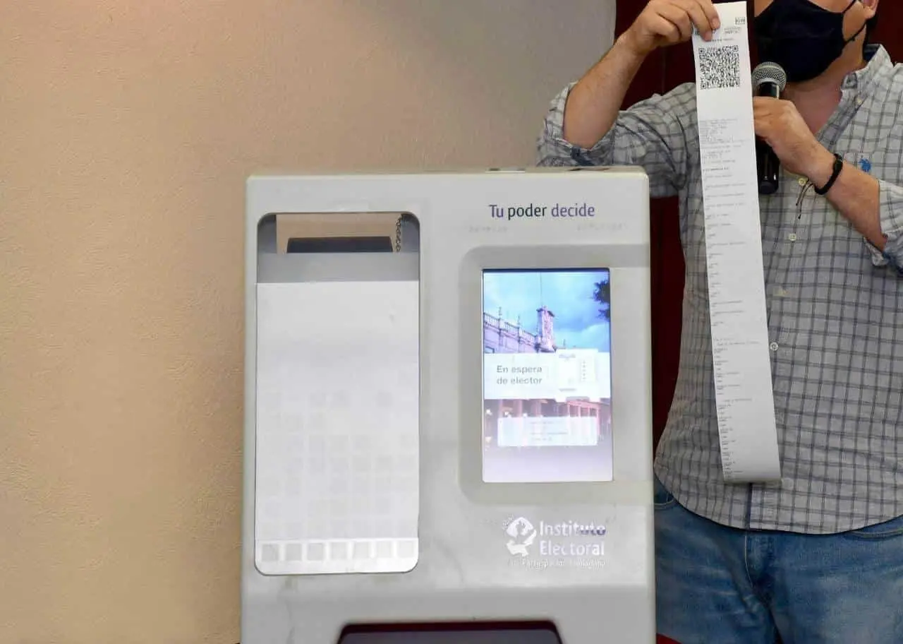 Voto electrónico y remoto, opción para mejores elecciones en Nuevo León
