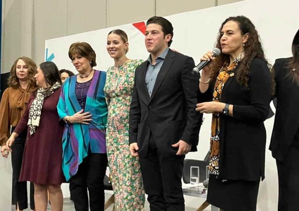 Anuncia Samuel García nuevo libro en clausura de Feria del Libro