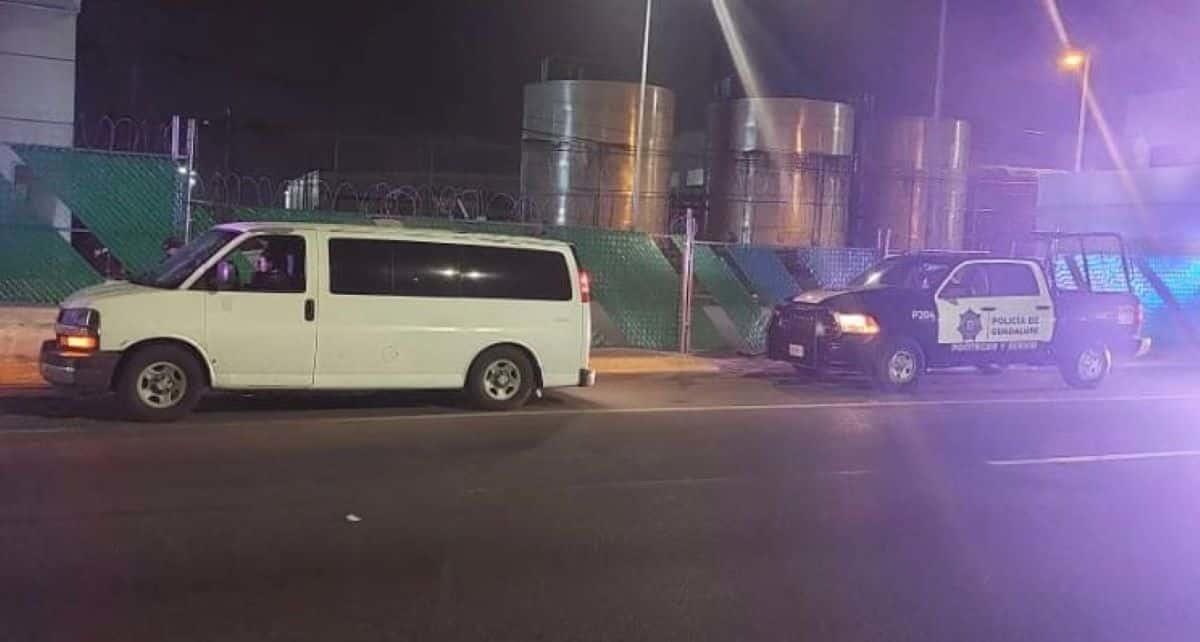 Rescata policía de Guadalupe a 19 indocumentados