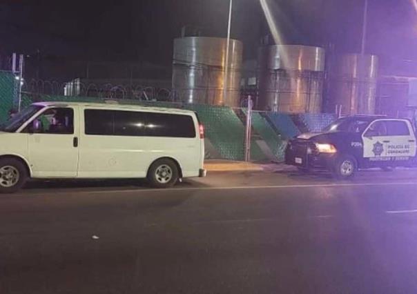 Rescata policía de Guadalupe a 19 indocumentados