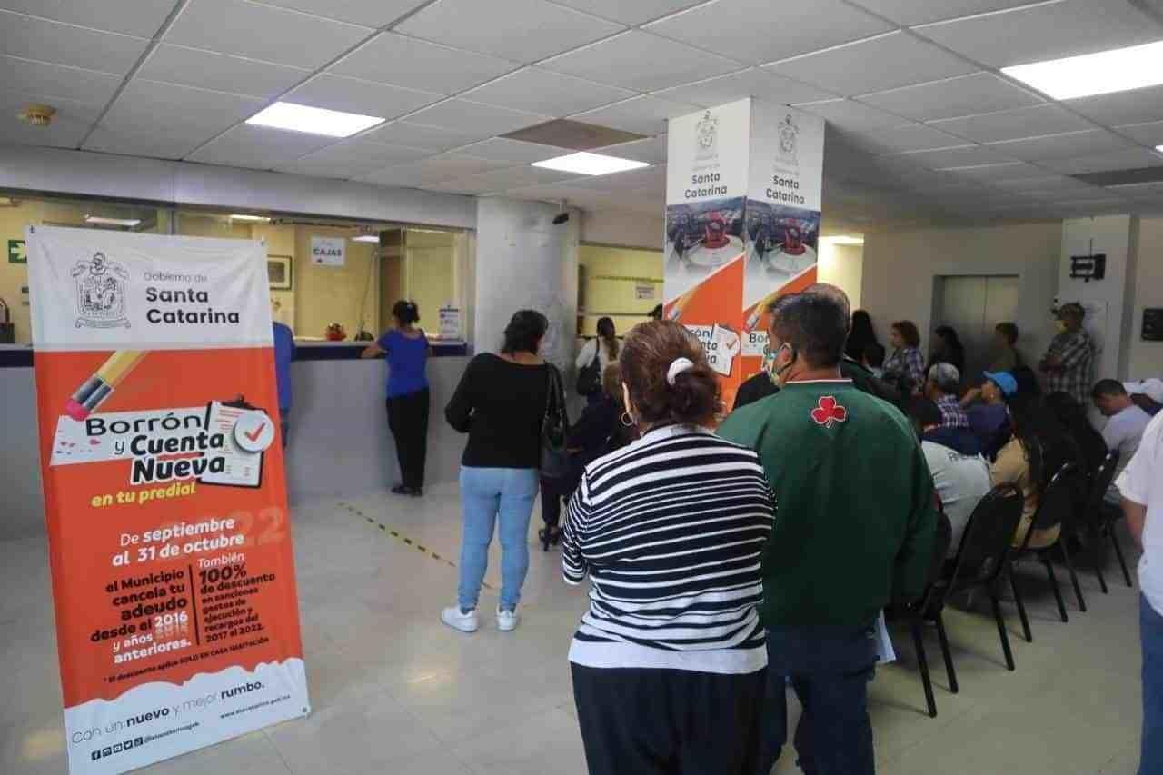Anuncia Santa Catarina Borrón y Cuenta Nueva en predial hasta diciembre
