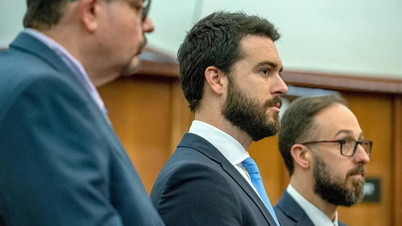 Posponen audiencia de Pablo Lyle para definir su sentencia