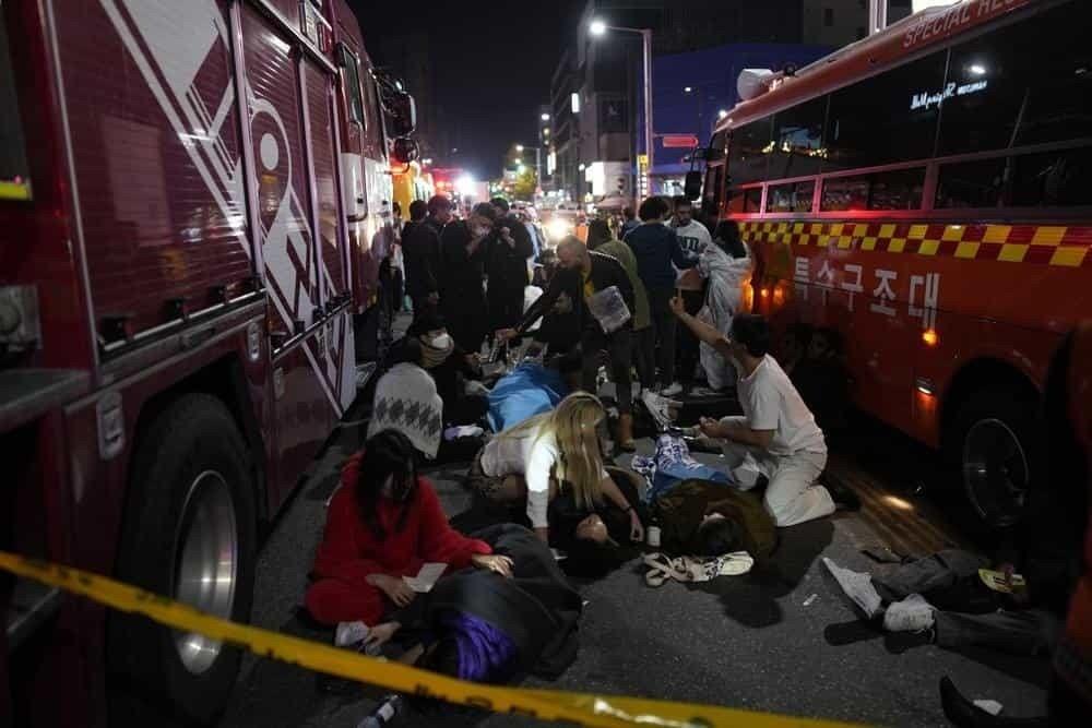 Estampida en Seúl deja 146 muertos y 150 heridos en festival de Halloween