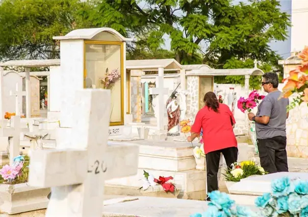 Reciben panteones de Guadalupe a más de 20 mil visitantes