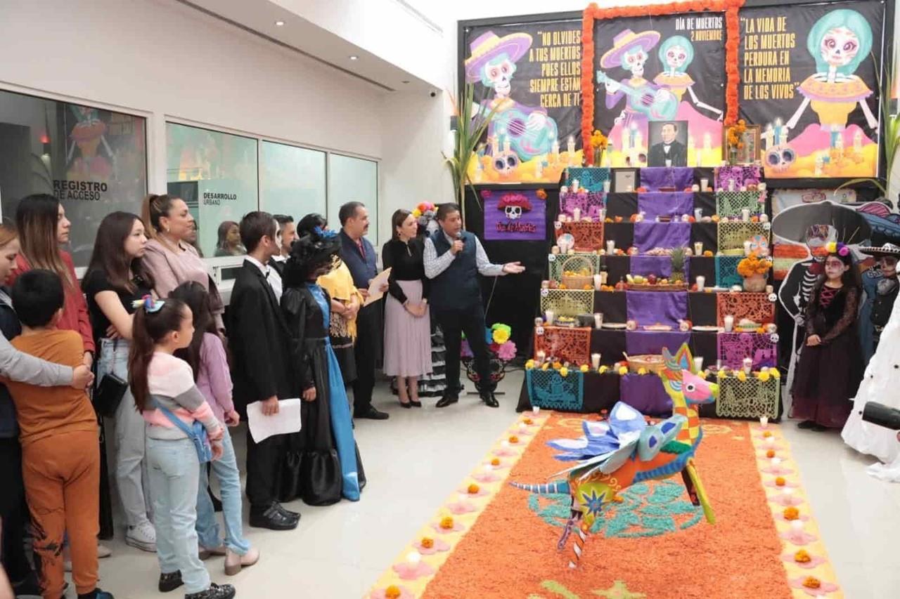 Juárez inicia celebración por Día de los Muertos
