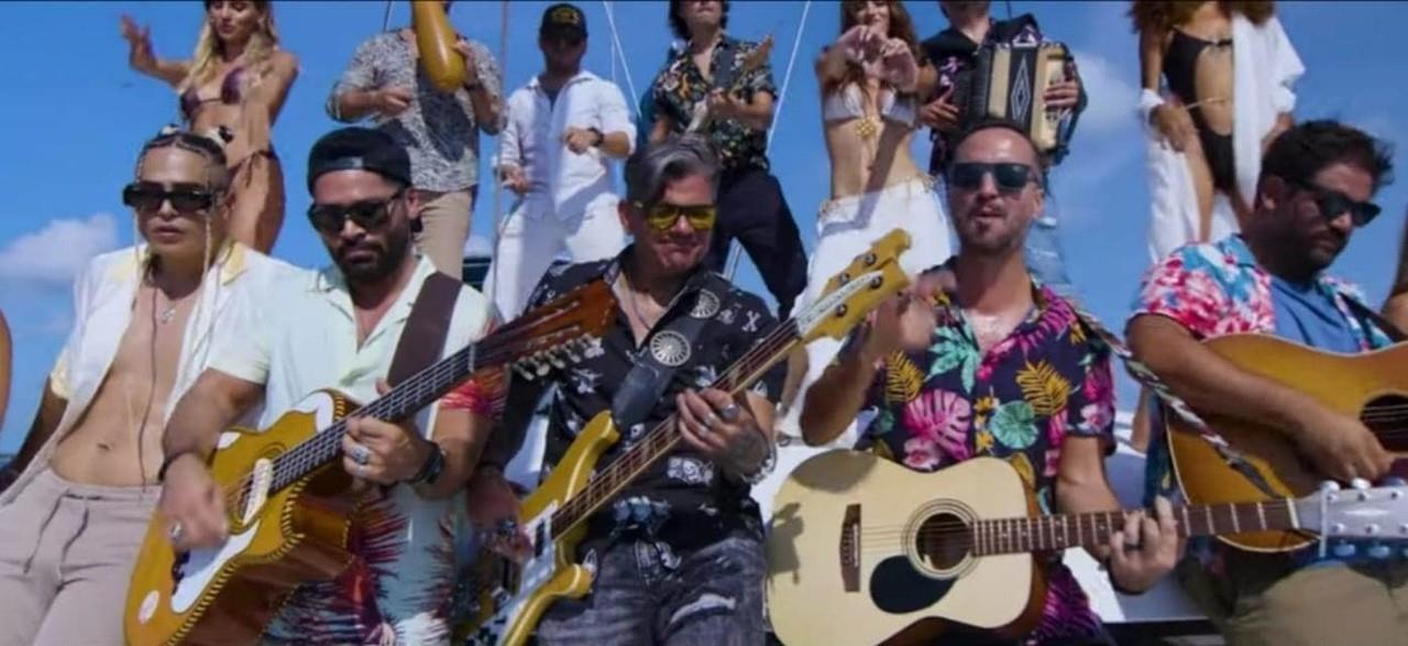 Estrena La Leyenda colaboración con Los Claxons y Adán Cruz