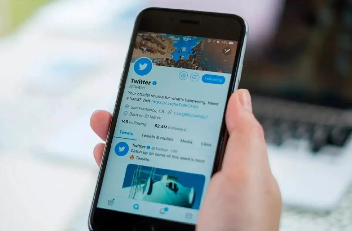 Elon Musk despide al equipo de Twitter México