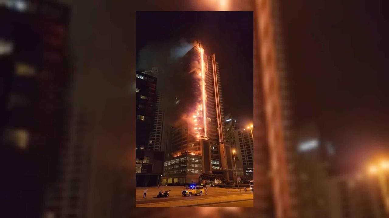 VIDEO: Incendio consume edificio de 35 pisos en Dubái