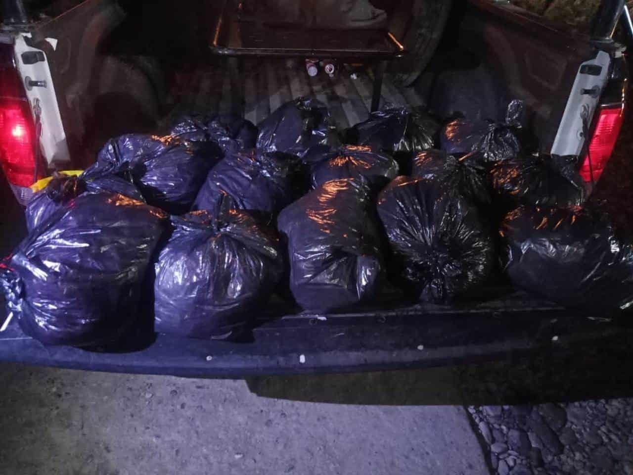 Fuerza Civil asegura auto con droga en Montemorelos