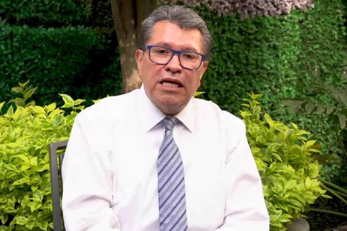 Ricardo Monreal desaira marcha de AMLO; se irá a España
