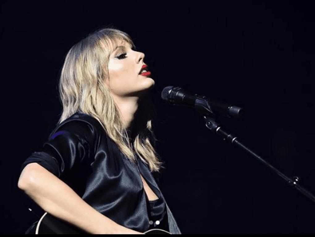 Taylor Swift contra Ticketmaster; empresa se disculpa por crisis de boletos