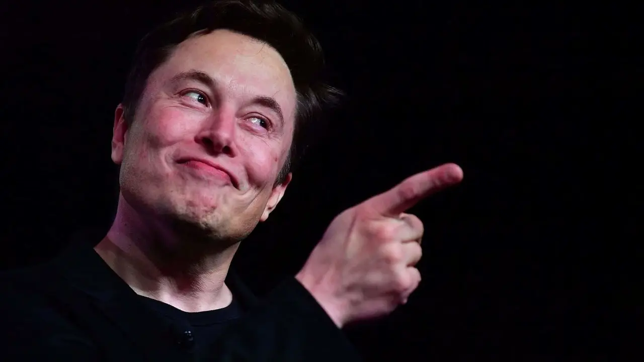 Musk prende Twitter con encuesta de amnistía para cuentas suspendidas