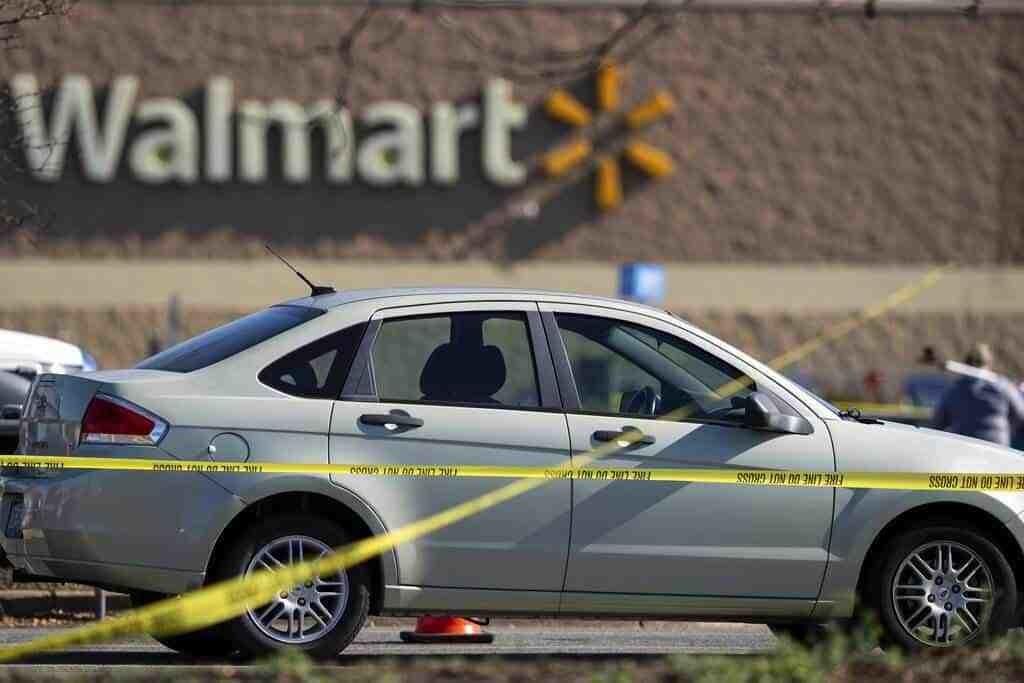 Conducido por Satanás: Gerente de Walmart en EU deja nota de muerte
