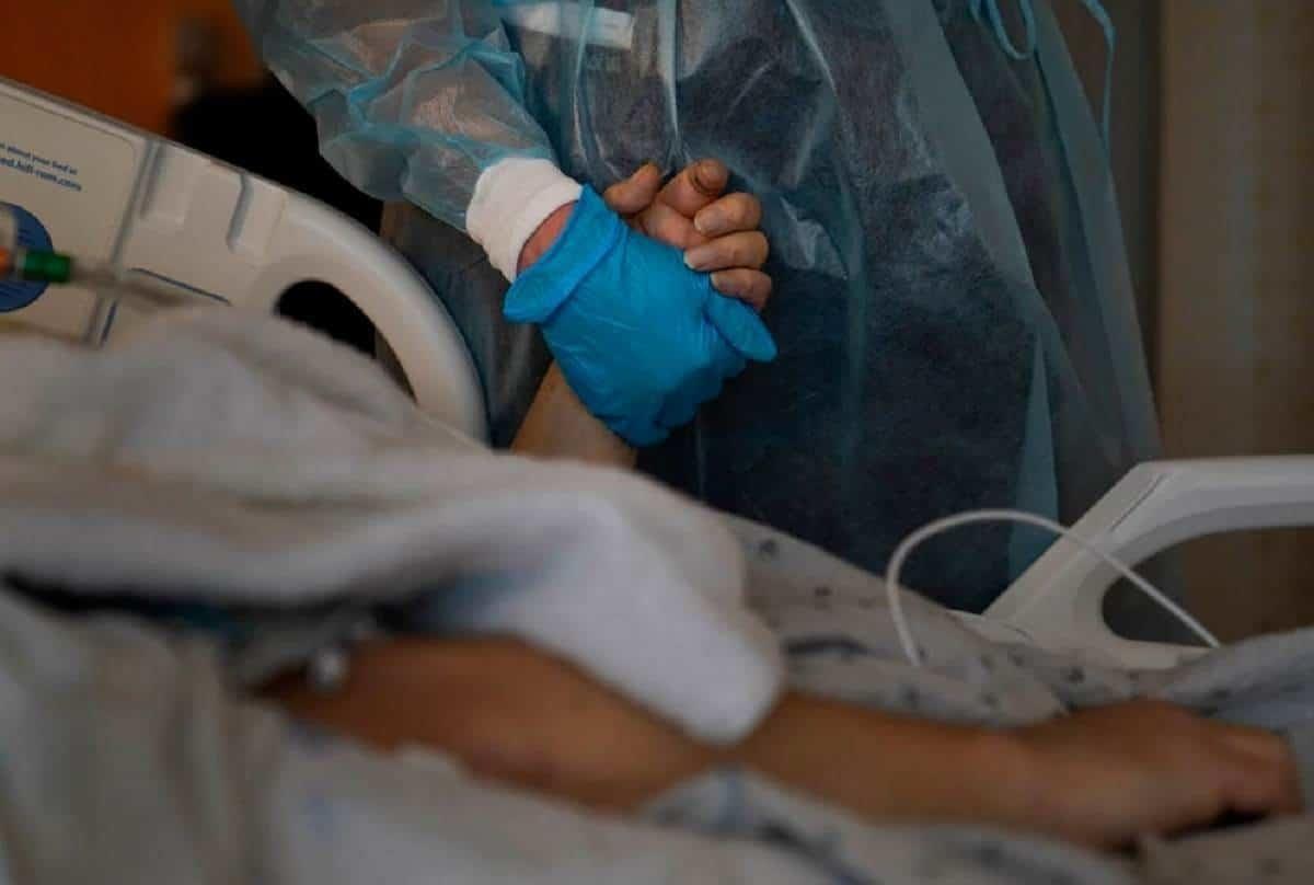 Suman 18 muertos por meningitis en Durango