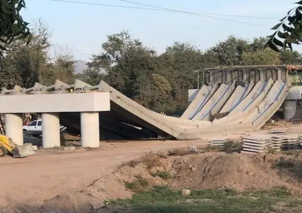 Cae puente vehicular previo a su inauguración