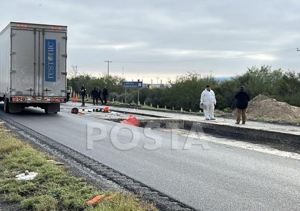Mueren 2 hombres al caer en zanja por falta de luminarias en Anillo Periférico