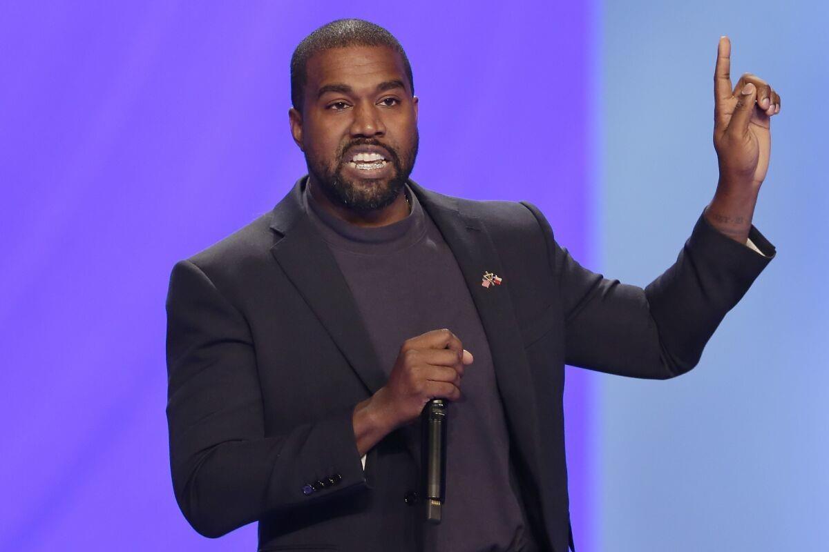 Kanye West tampoco ha dado señal alguna en sus redes sociales. Foto. Especial