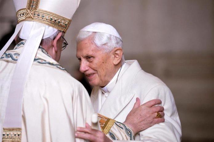 Benedicto XVI murió a los 95 años en el Monasterio de El Vaticano. FOTO: AP