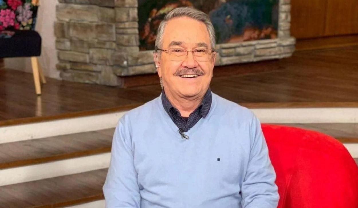 Pedro Sola nunca ha tenido problema en decir públicamente su orientación sexual. Foto. Especial