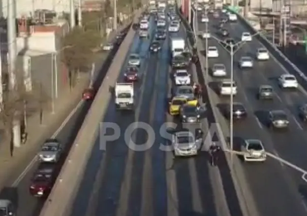 Caos por carambola de 14 vehículos en avenida Nogalar