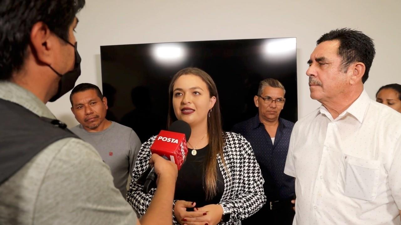 La síndico segundo de El Carmen, Lucero Elizondo, denunció extorsiones por parte de elementos de la Secretaría de Vialidad y Tránsito a automovilistas. Foto: Armando Galicia