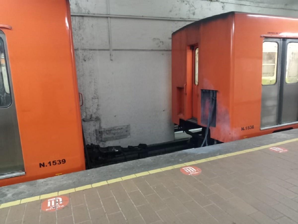Se registró un desprendimiento de vagones en la estación Polanco de la Línea 7del Metro de la Ciudad de México. Foto: Twitter @PlanetaTVmx