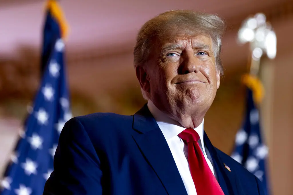 En esta imagen de archivo, el expresidente de Estados Unidos, Donald Trump, anuncia que se presentará por tercera vez al cargo, durante un discurso en Mar-a-Lago, en Palm Beach, Florida, el 15 de noviembre de 2022. (AP Foto/Andrew Harnik, archivo)