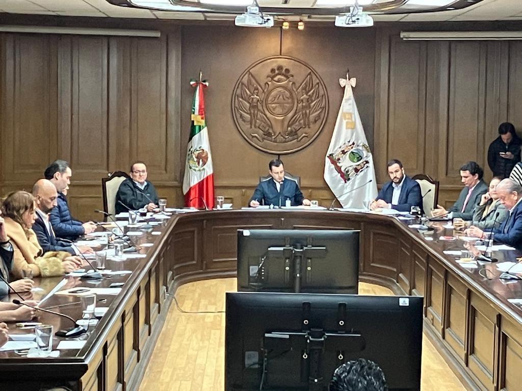 En la sesión ordinaria, el alcalde Luis Donaldo Colosio sometió a votación la designación del ex diputado federal por Movimiento Ciudadano. Foto; Armando Galicia.