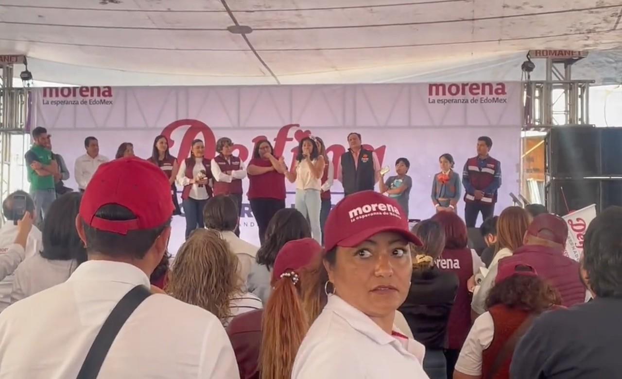 El mensaje de la niña se dio durante un evento de la precandidata de Morena. Foto: Especial.