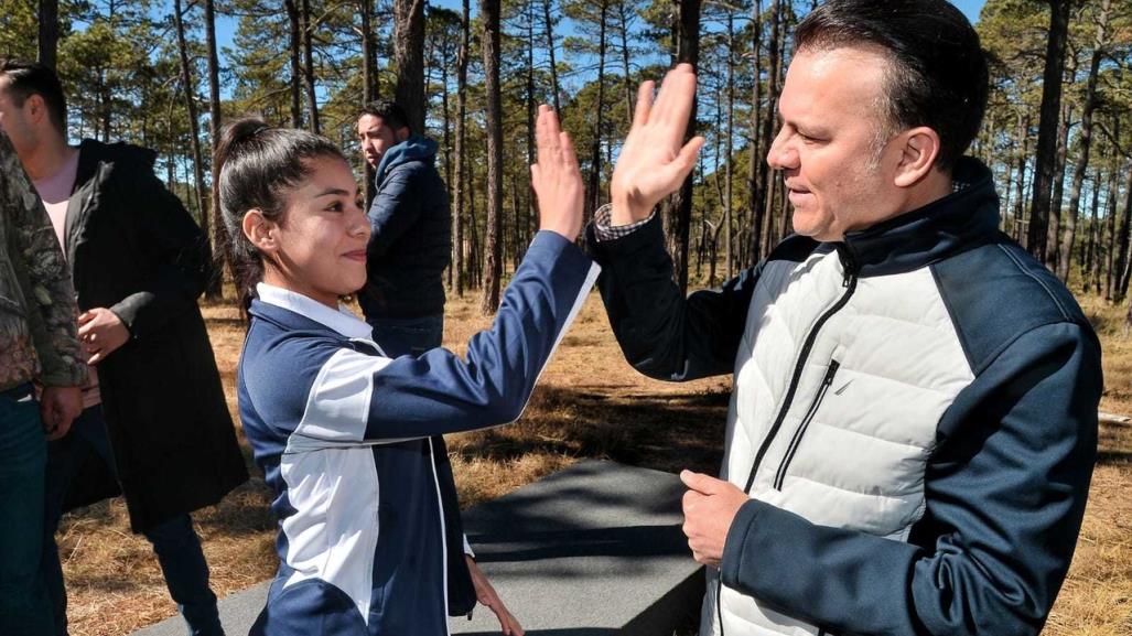 Esteban Villegas de Durango entre los tres mejores gobernadores de México