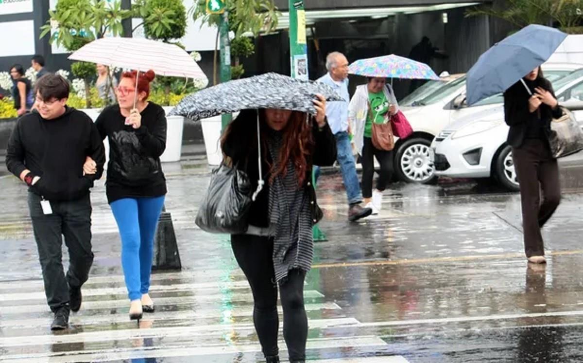 Los estados de Chiapas, Tabasco, Oaxaca, Veracruz, Campeche, Yucatán y Quintana Roo, esperan fuertes lluvias debido al paso del frente frío número 28 de la temporada. Foto: AZCentral