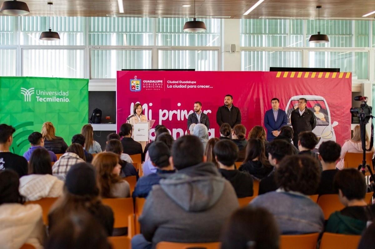 Impulsan Mi Primer Licencia en preparatorias y universidades de Guadalupe