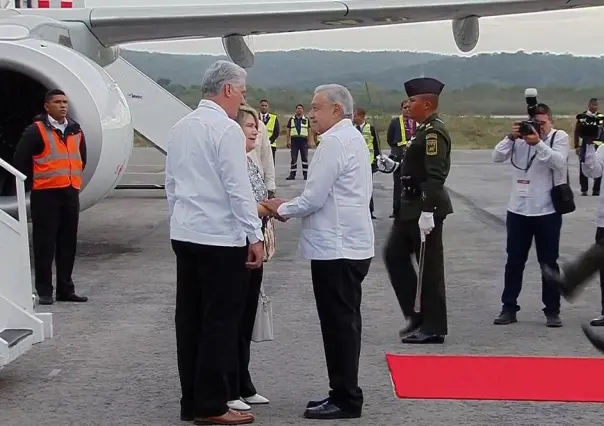 AMLO recibe al presidente de Cuba , Miguel Díaz- Canel en Campeche