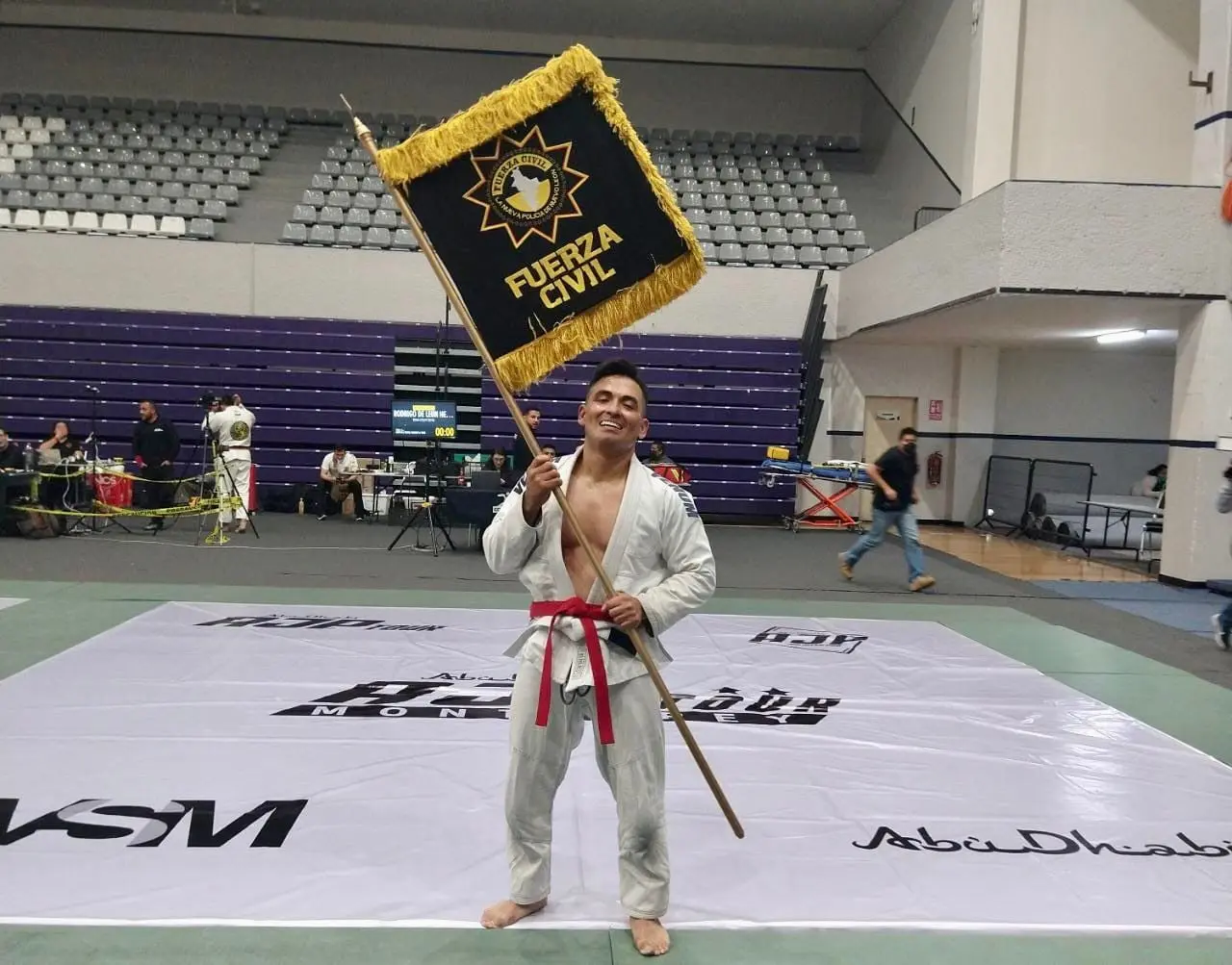 Gana Fuerza Civil medalla de oro en Torneo Internacional de Jiu Jitsu