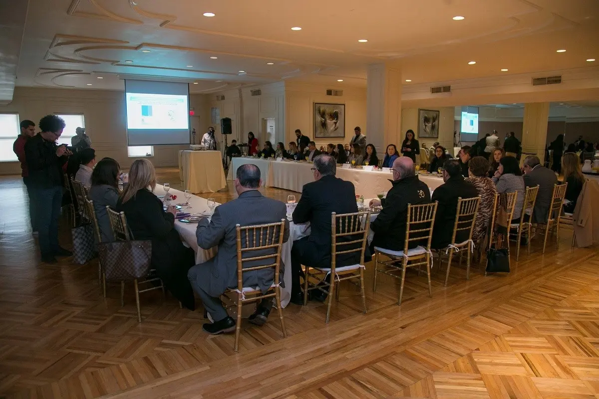 Invita Secretaría de Educación a empresarios al programa Educación Dual
