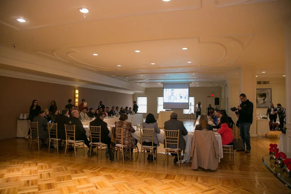Invita Secretaría de Educación a empresarios al programa Educación Dual
