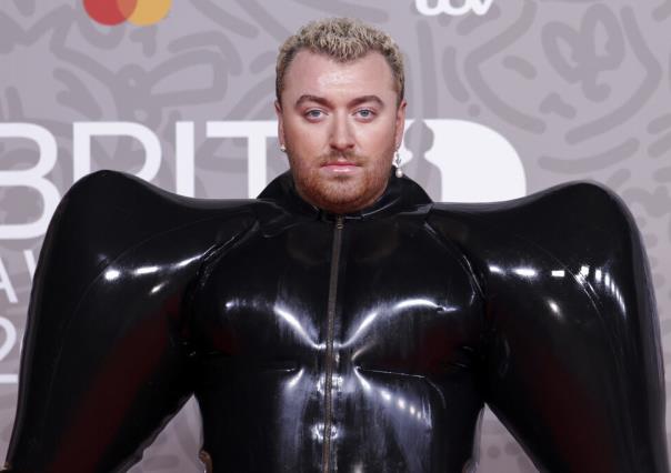 ¿Lo viste? Así fue el outfit viral de Sam Smith