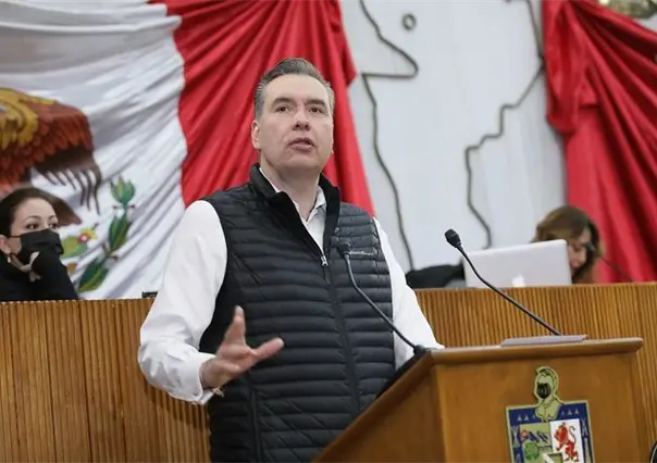 Presenta diputado solicitud para habilitar escuelas