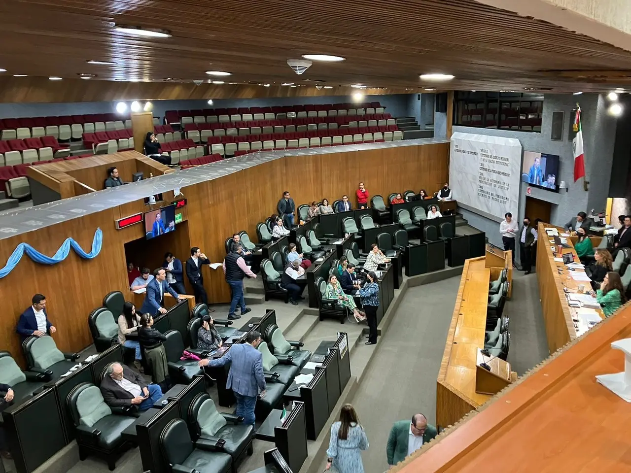 El Congreso determinó que hasta que no se reciba esta información los diputados no volverán a tocar el tema en comisiones. Foto: Carolina León