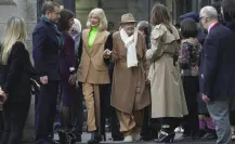 ¡Lluvia de estrellas! Famosos dan último adiós a Vivienne Westwood