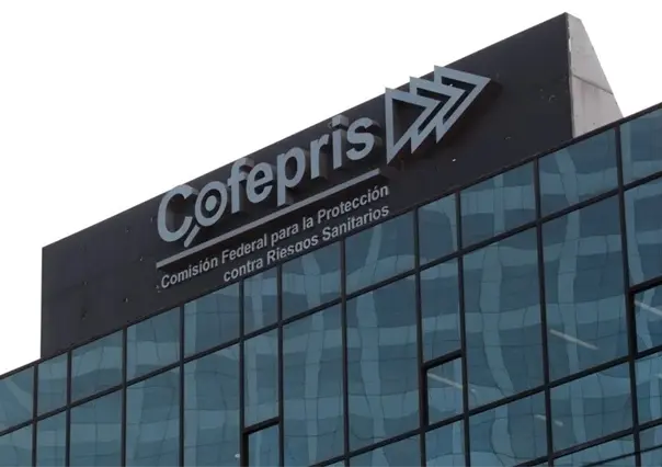 Despide Cofepris a funcionarios por corruptos