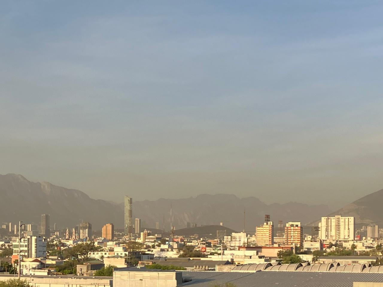 El Gobierno del Estado, a través de la Secretaría de Medio Ambiente, informó que se activa la fase de Alerta del Programa de Repuesta a Contingencias Atmosféricas. Foto: Carolina León